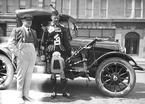 pm alex ross scots guards with mr maclean edmonton 1922 copy